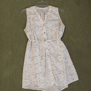 Liz Lange Maternity shirt